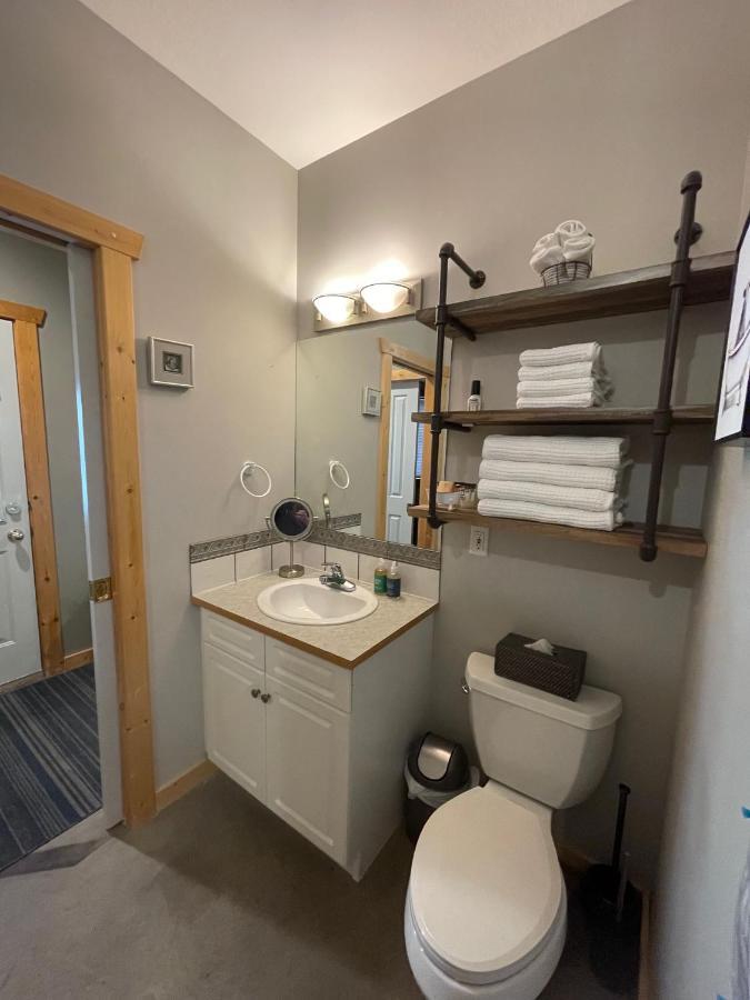 Blanchard Mountain Bnb Canmore Exterior photo